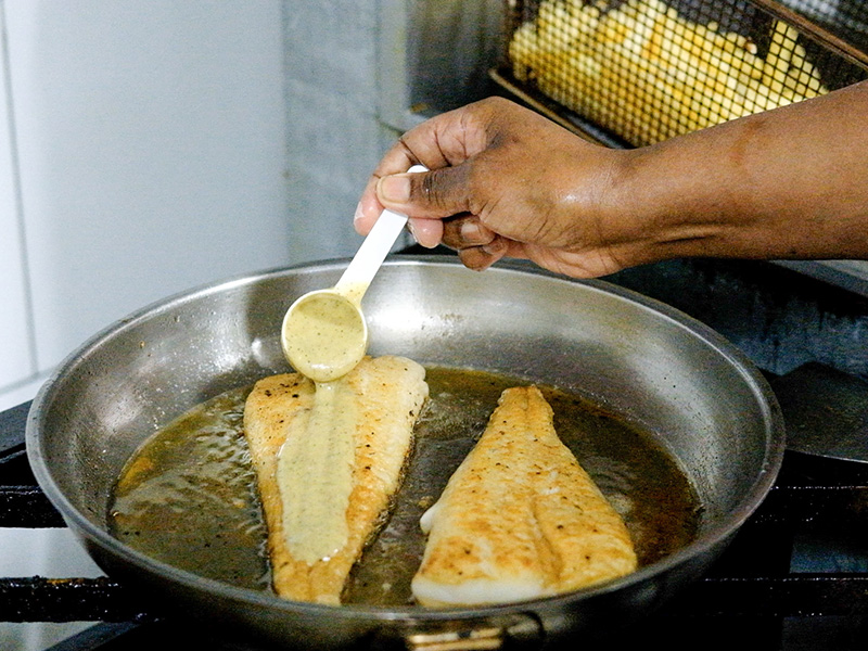 Frying Service at Fishalicious